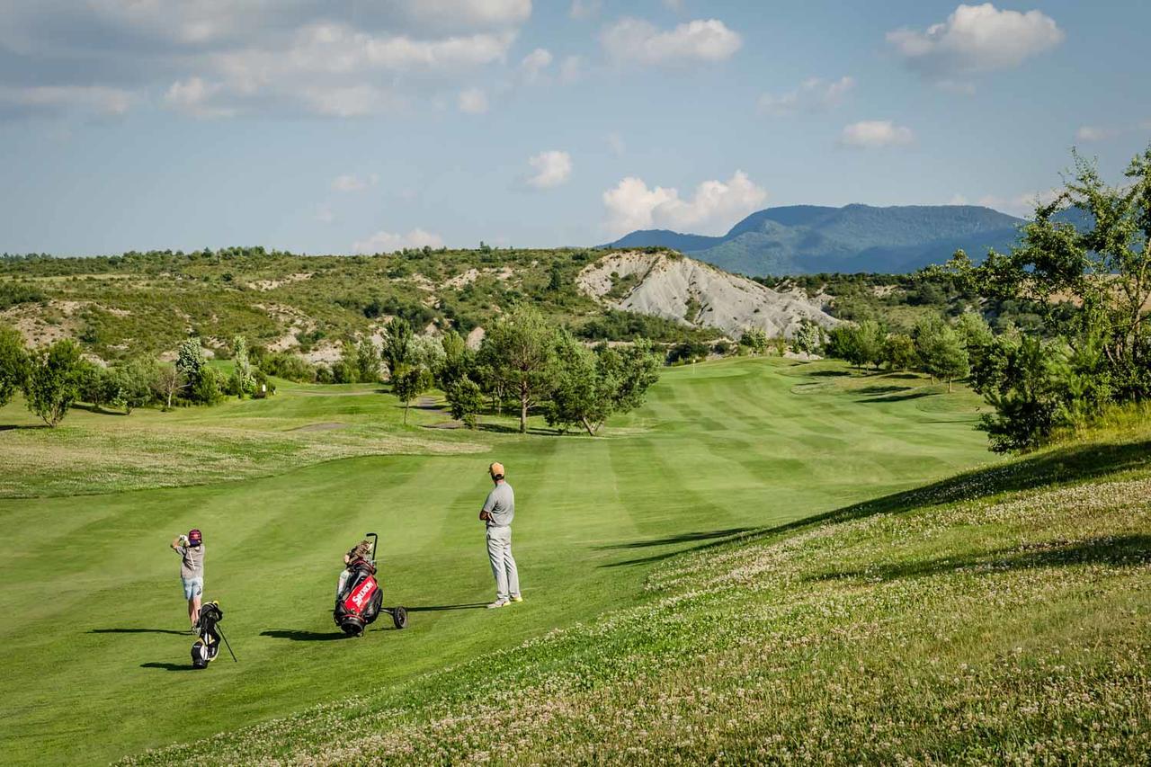 ​Exe Las Margas Golf لاتاس المظهر الخارجي الصورة